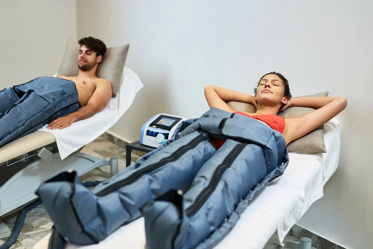 Cryotherapy for Muscle Recovery: Benefits, Science & Safety